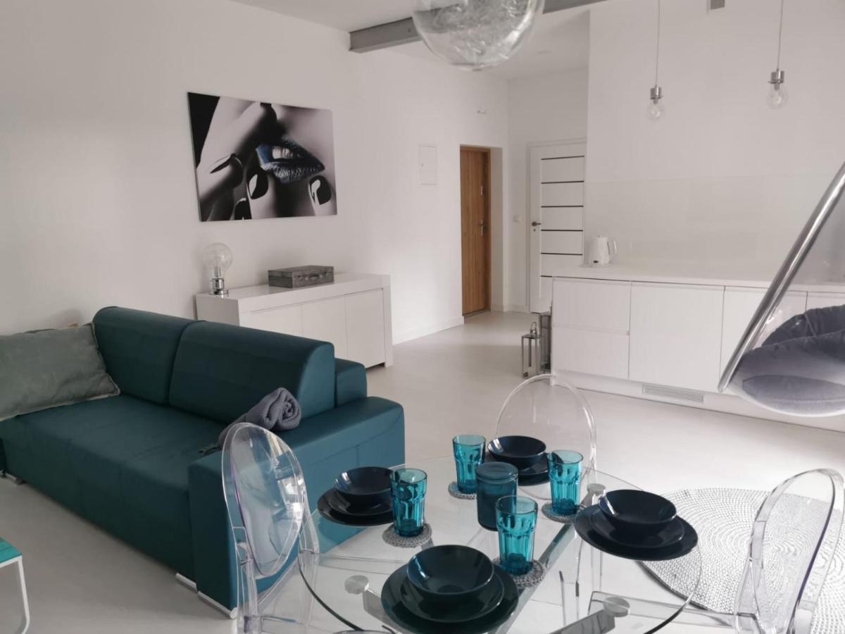 Przytulny Apartament Z Kominkiem Przy Jeziorze Борне-Суліново Екстер'єр фото
