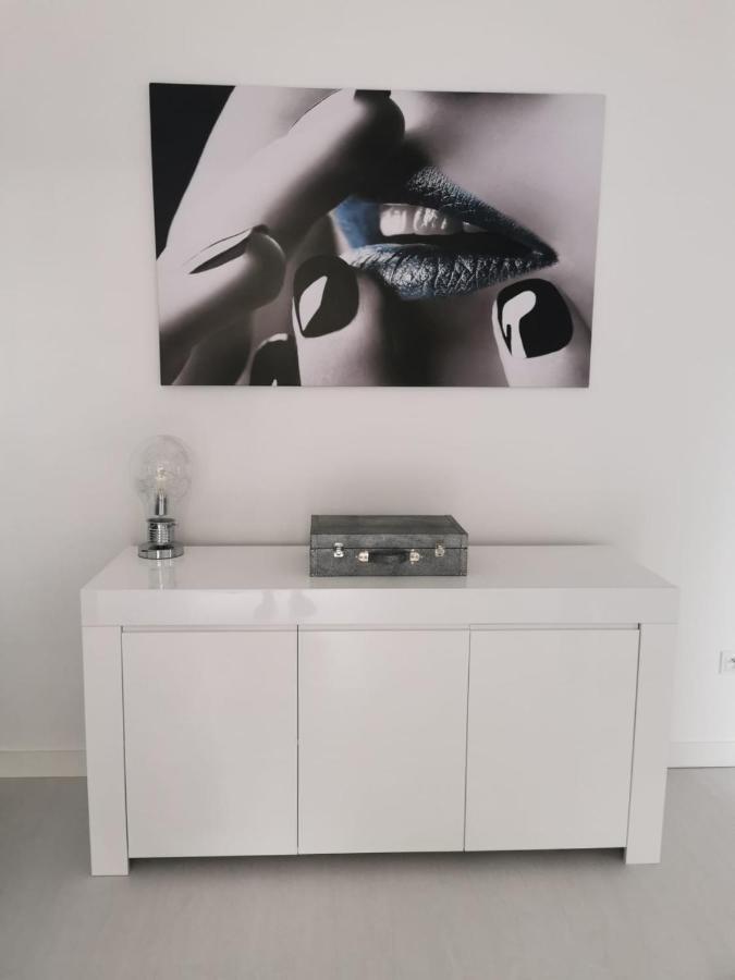 Przytulny Apartament Z Kominkiem Przy Jeziorze Борне-Суліново Екстер'єр фото