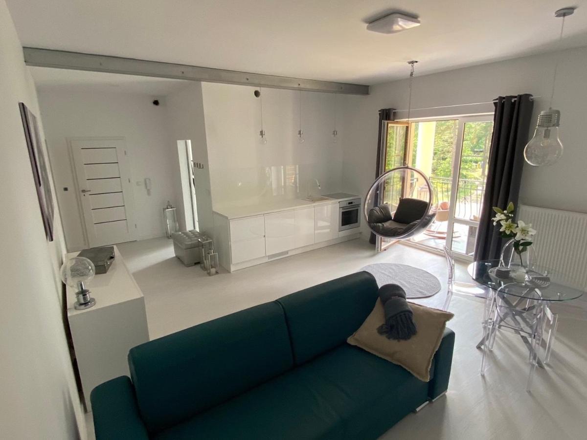 Przytulny Apartament Z Kominkiem Przy Jeziorze Борне-Суліново Екстер'єр фото