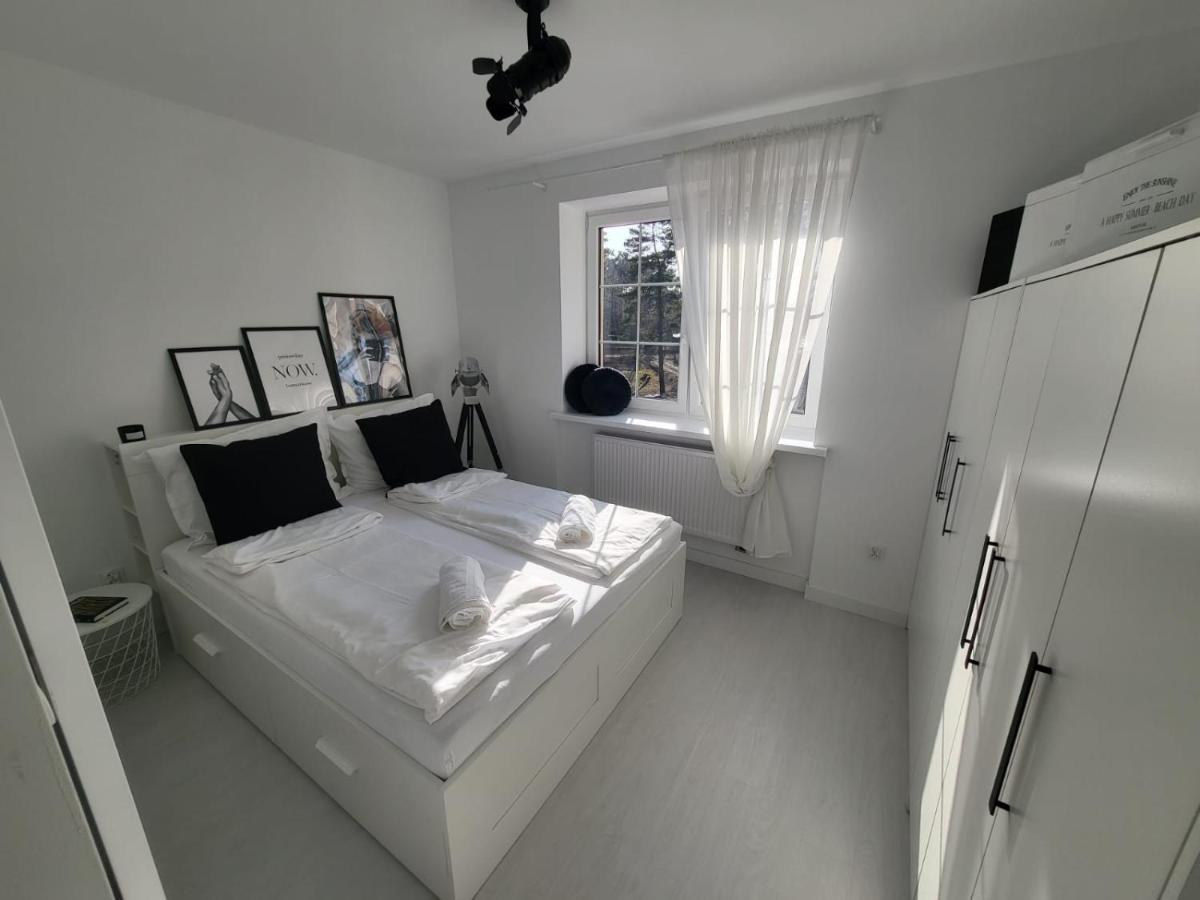 Przytulny Apartament Z Kominkiem Przy Jeziorze Борне-Суліново Екстер'єр фото