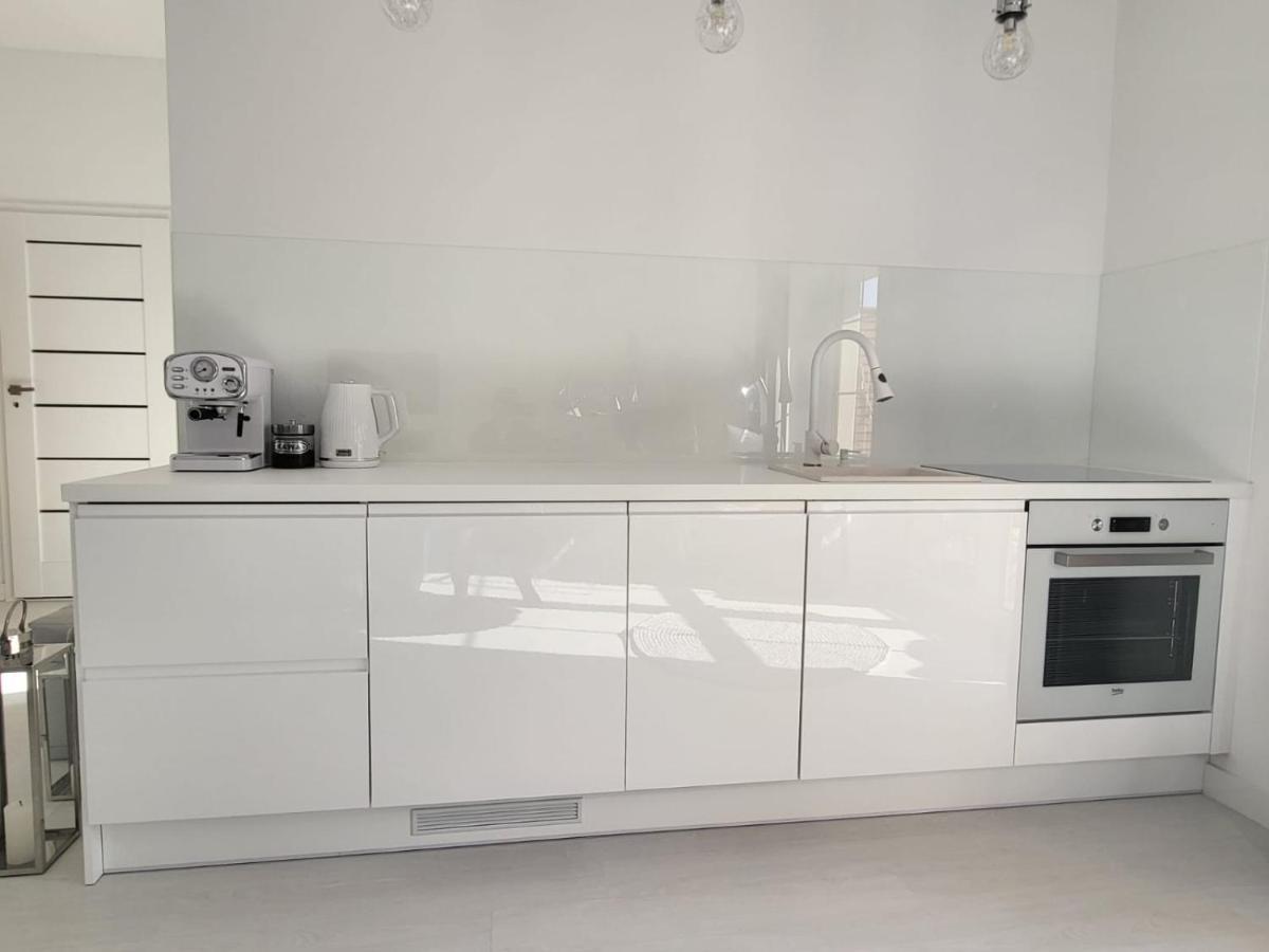 Przytulny Apartament Z Kominkiem Przy Jeziorze Борне-Суліново Екстер'єр фото